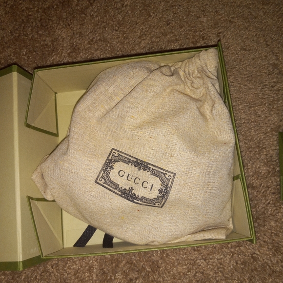 Don't want to wear it anymore - Picture 5 of 9